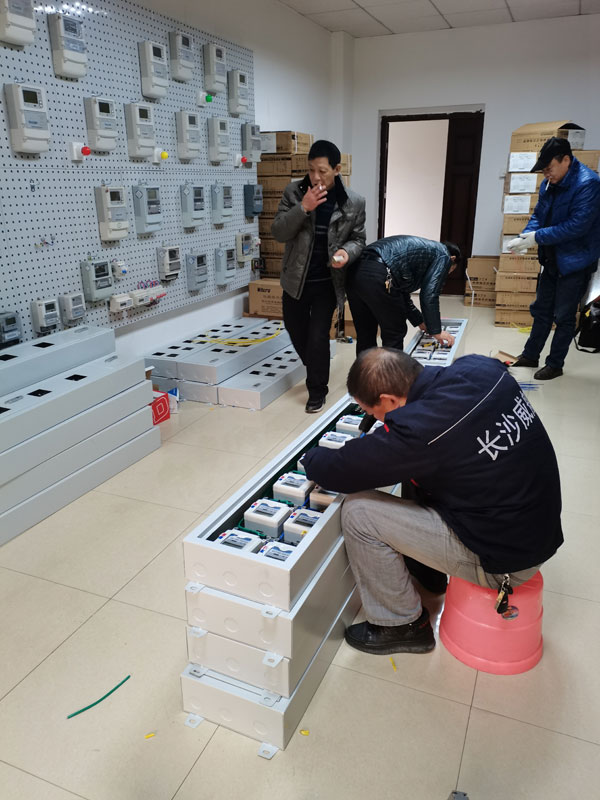 智能電表來(lái)了，預(yù)付費(fèi)電表該下崗了嗎？